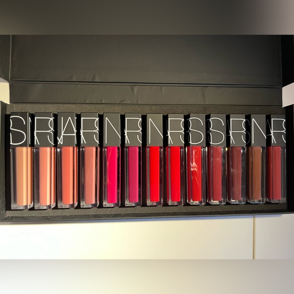 NARS 13 PIECE VELVET LIP GLIDE COLLECTORS SET - Picture 3 of 8